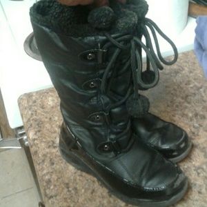 Girls boots